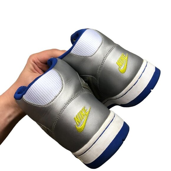 2009 Nike Air Prestige 2 High Swirled Metallic Size 9 - Picture 3 of 10